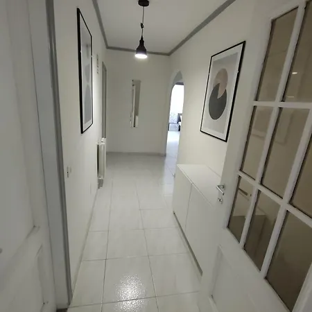 Sinisi Guest house